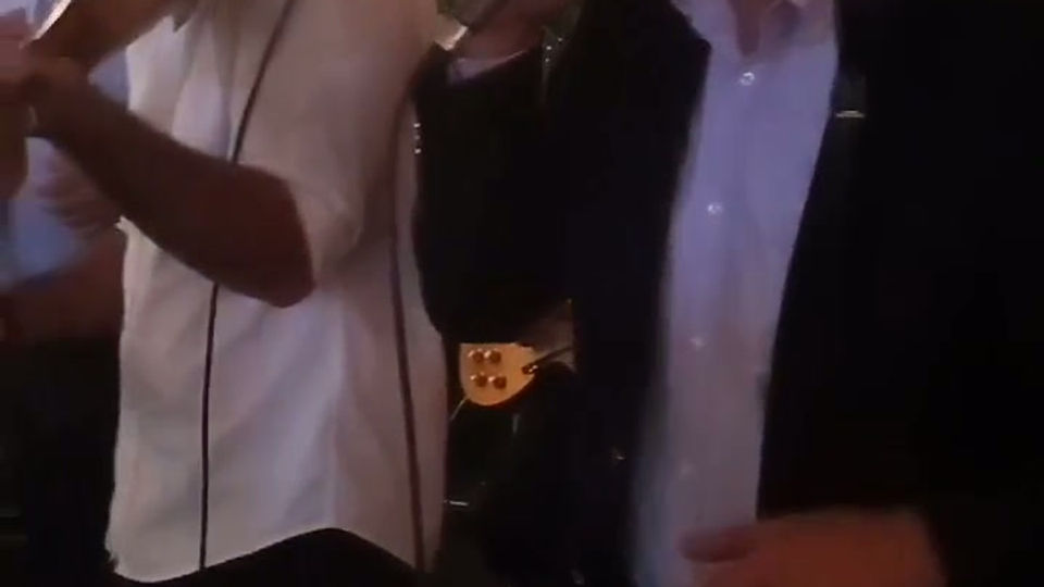 Γλέντι γάμου παραδοσιακά